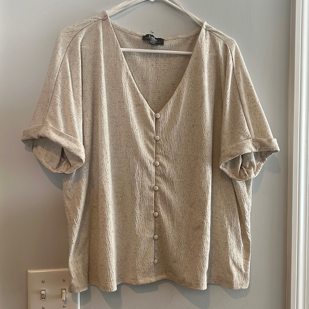 Belle short sleeve shirt. Size large. Never worn. Cream color.